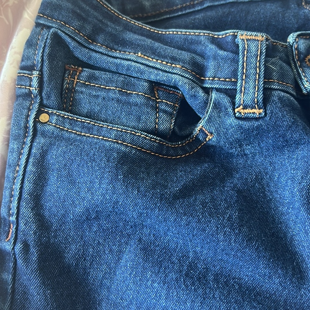 Zara Basic Denim Jeans - Picture 4 of 9